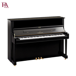 YAMAHA U1D